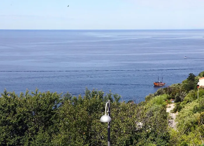 Apartmaji Orko S Pogledom Na Morje - Sea View Orko