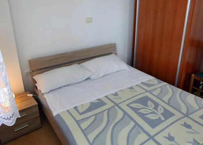 Apartmaji Orko S Pogledom Na Morje - Sea View Orko דירה *
